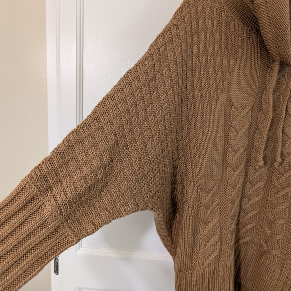 Kaisely Wool Blend Funnel Neck Cable Knit Sweater Camel Size L - Picture 3 of 5